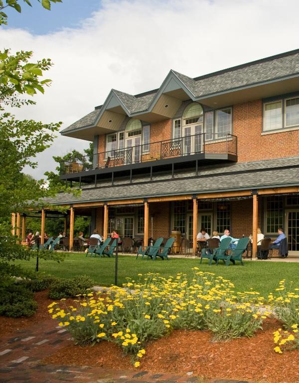 Lake Opechee Inn And Spa Laconia Extérieur photo