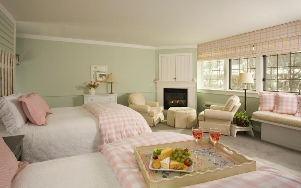 Lake Opechee Inn And Spa Laconia Extérieur photo